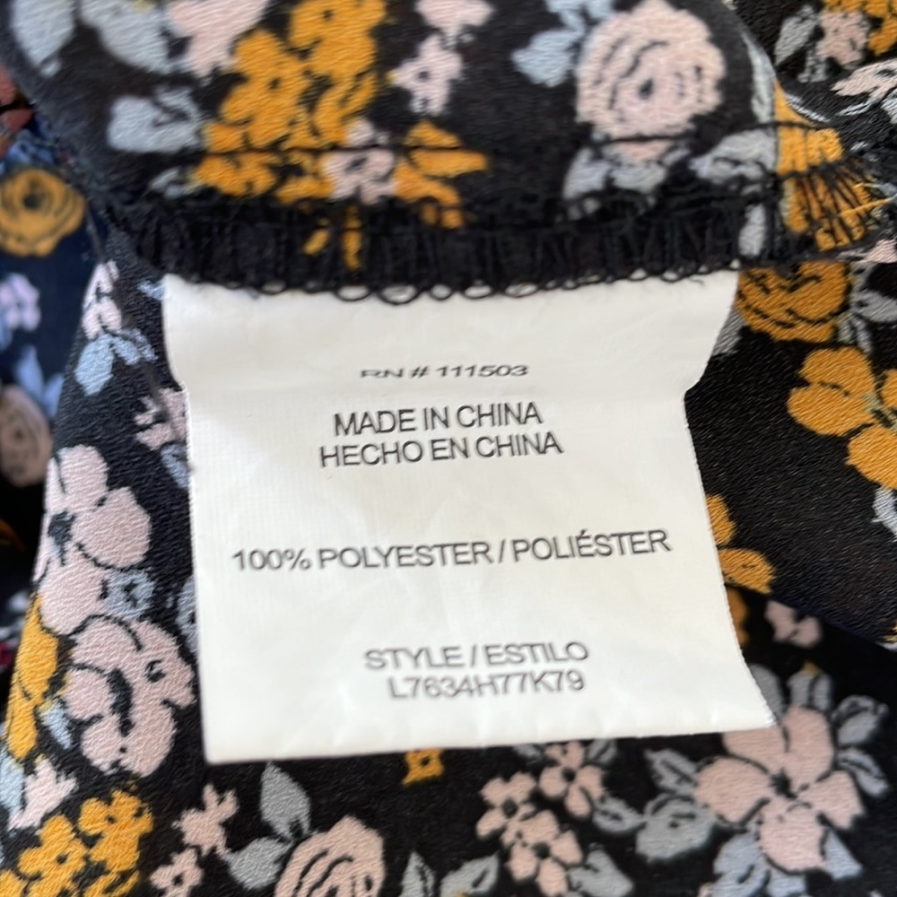 LILY WHITE shirt size M black floral longsleeve boho peasant cottagecore - Picture 7 of 7